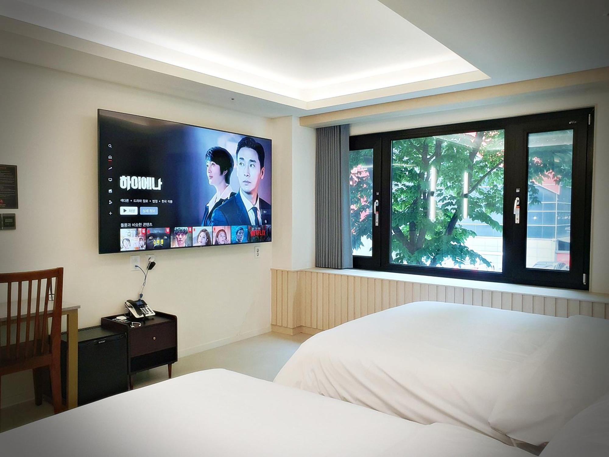 Bluebird Hotel Инчон Экстерьер фото